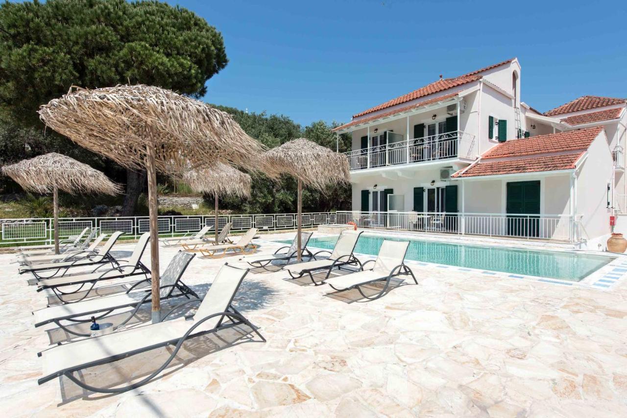 Marika Apartments Kassiopi Exteriér fotografie