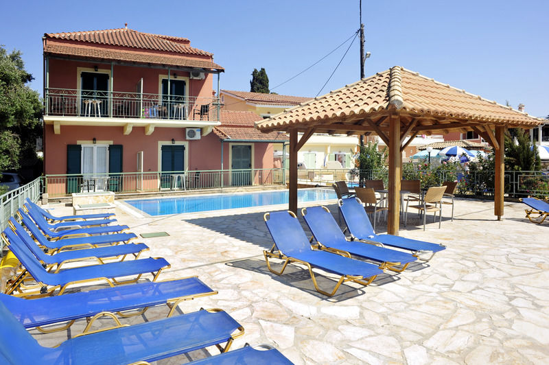 Marika Apartments Kassiopi Exteriér fotografie